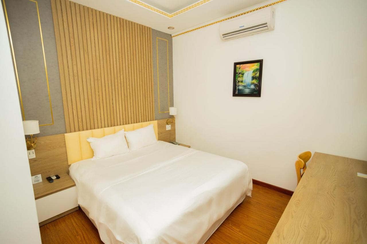Hoang Loc Hotel Buôn Ma Thuột Esterno foto