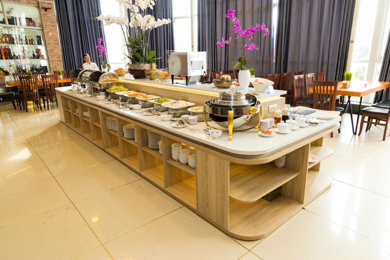 Hoang Loc Hotel Buôn Ma Thuột Esterno foto