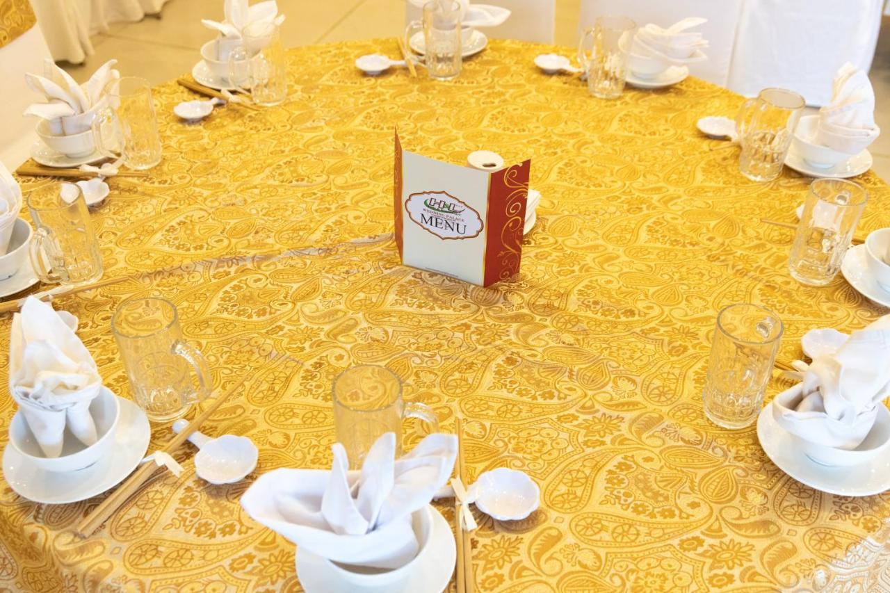 Hoang Loc Hotel Buôn Ma Thuột Esterno foto