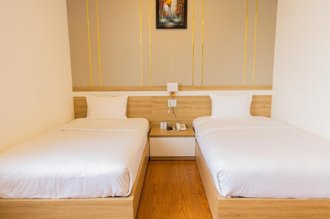 Hoang Loc Hotel Buôn Ma Thuột Esterno foto